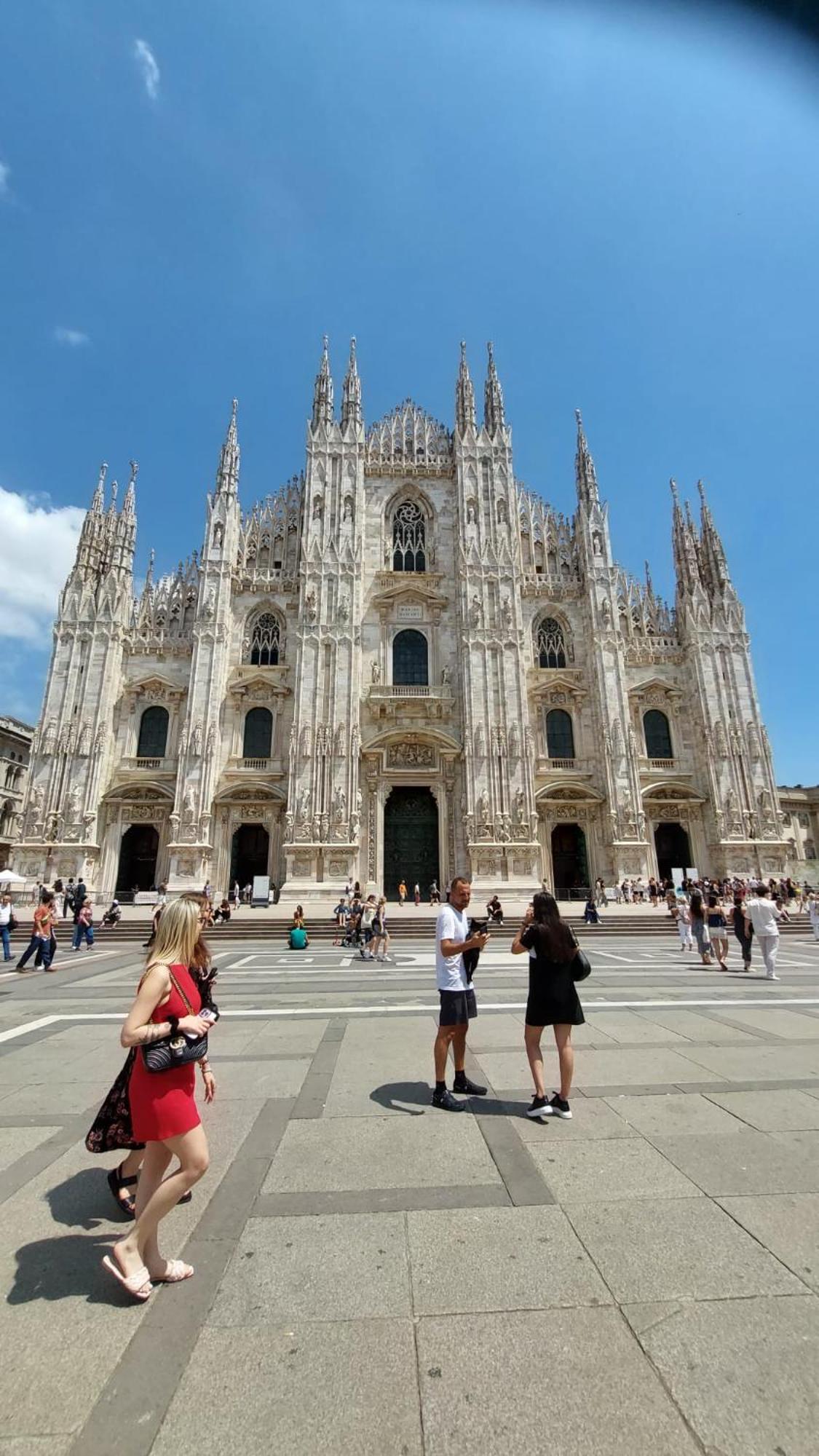 Disciplini Apartment A 5 Min Dal Duomo Milão Exterior foto